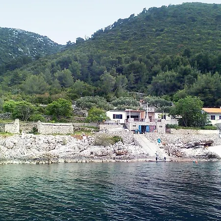 Seaside Secluded Cove Virak, Hvar - 6969 Апартаменты Gdinj