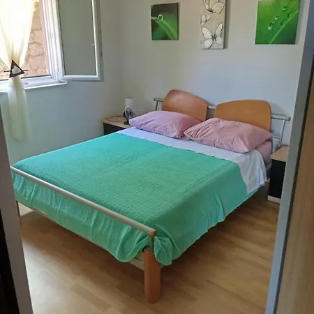 Seaside Secluded Cove Virak, Hvar - 6969 * Gdinj