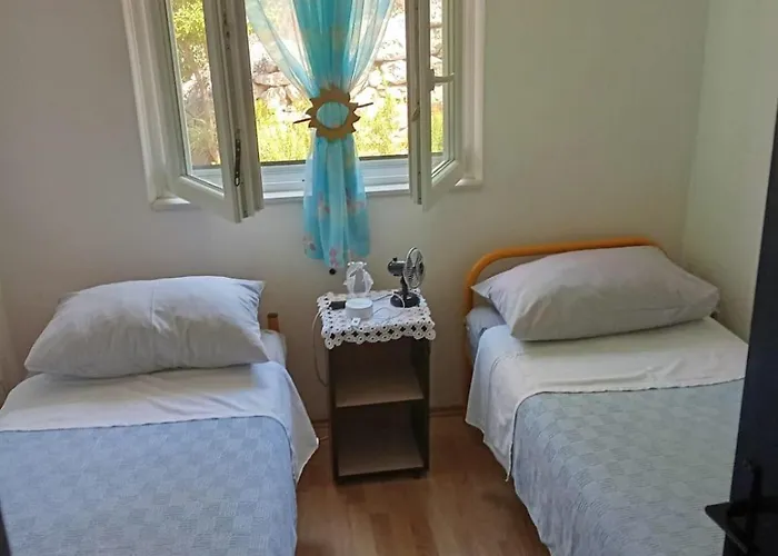 Апартаменты Seaside Secluded Cove Virak, Hvar - 6969