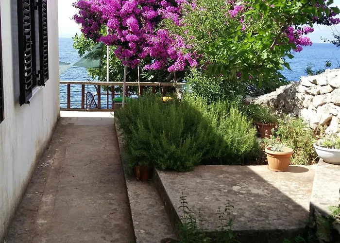 Seaside Secluded Cove Virak, Hvar - 6969 Апартаменты *